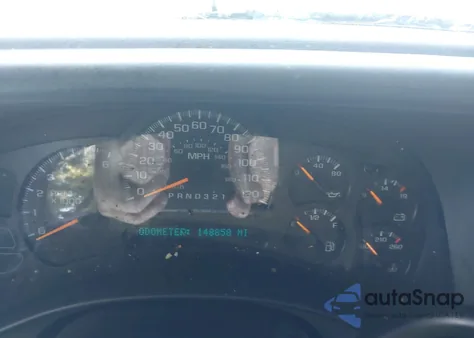 2006 Chevrolet Suburban 1500 Ls from USA, damaged, VIN 1GNEC16Z26J155801